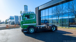 20260329-Tom-Holding-00115